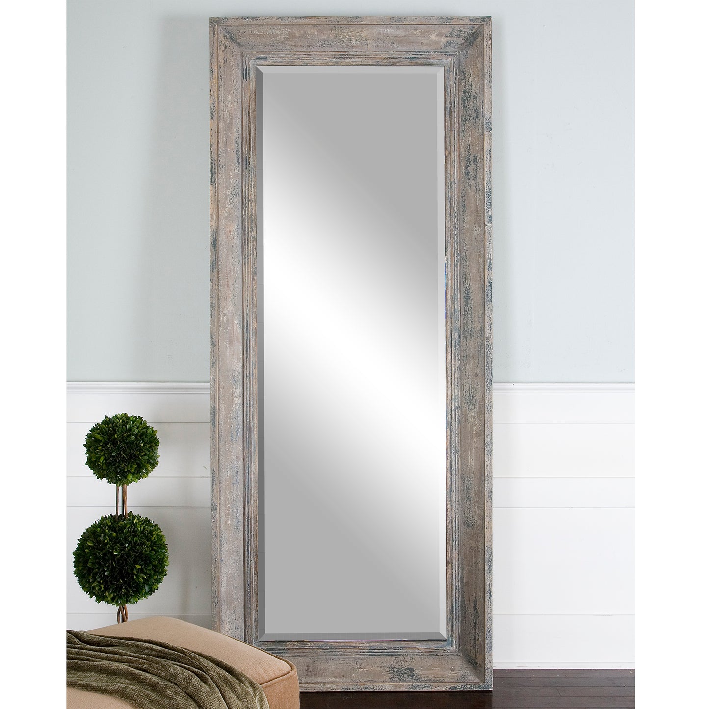 Uttermost 13830 Missoula Distressed Leaner Mirror